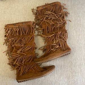 MINNETONKA Moccasins